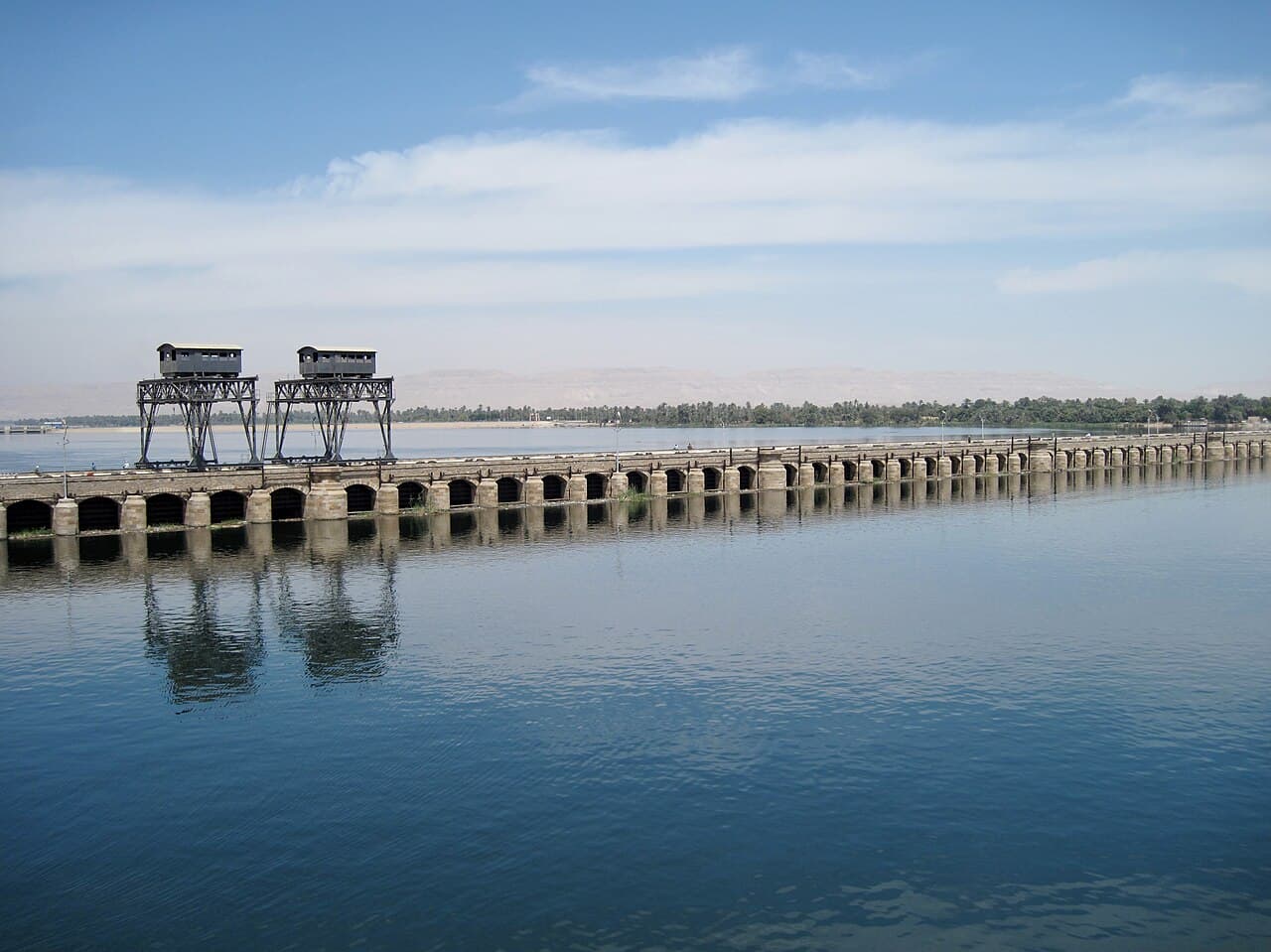 School ontruimd na uit de hand gelopen examenstunt