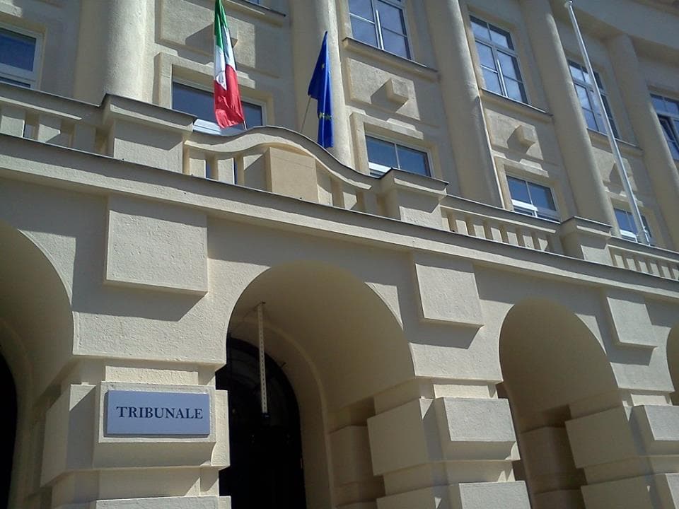 Franse burgemeesters willen EU-vlag weg, maar behouden subsidies