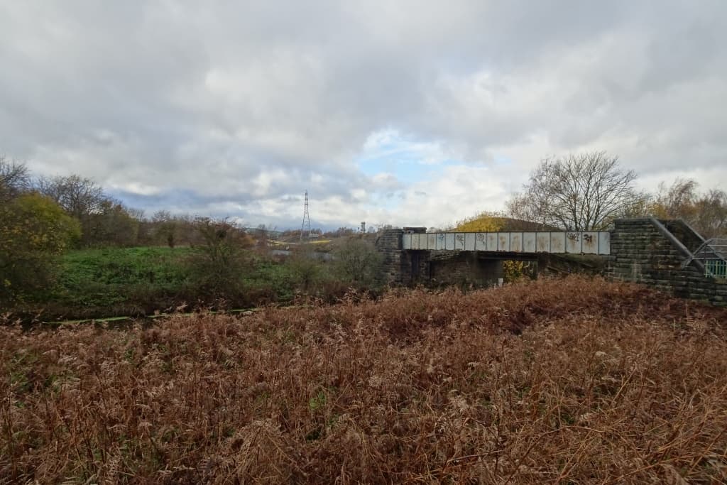 Prinses Margrietkanaal bij brug Burgum op 24 april gestremd