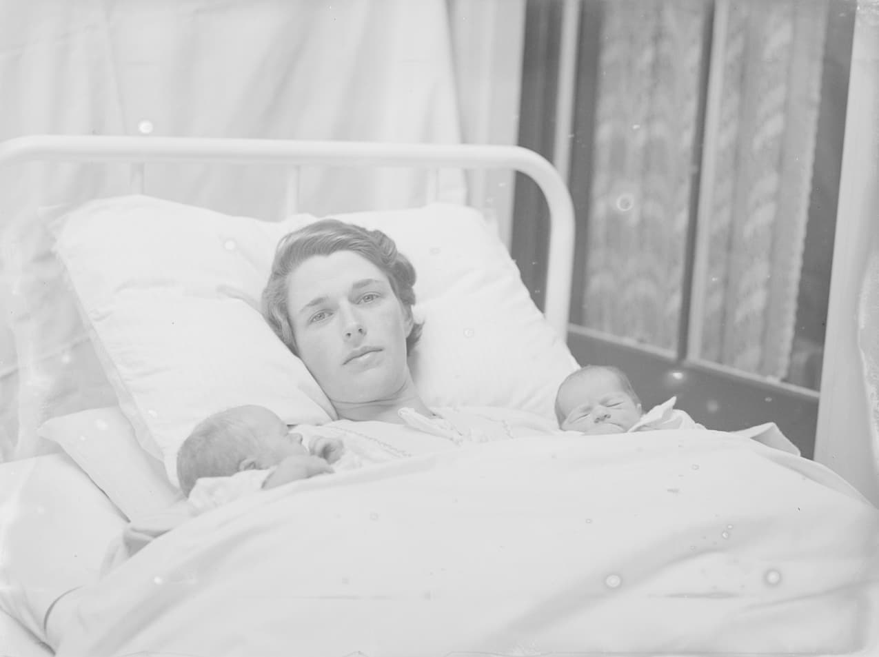 Bewust alleenstaande moeder deelt ervaringen met tweeling na fertiliteitstraject