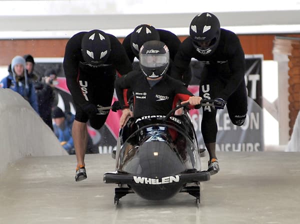 Sprintster Anna Boersma tekent contract bij Schaatsteam Reggeborgh